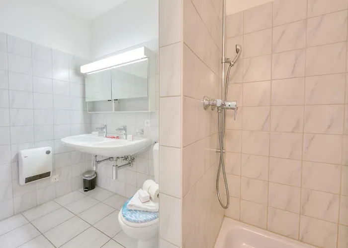 Place - Happy * 로카르노